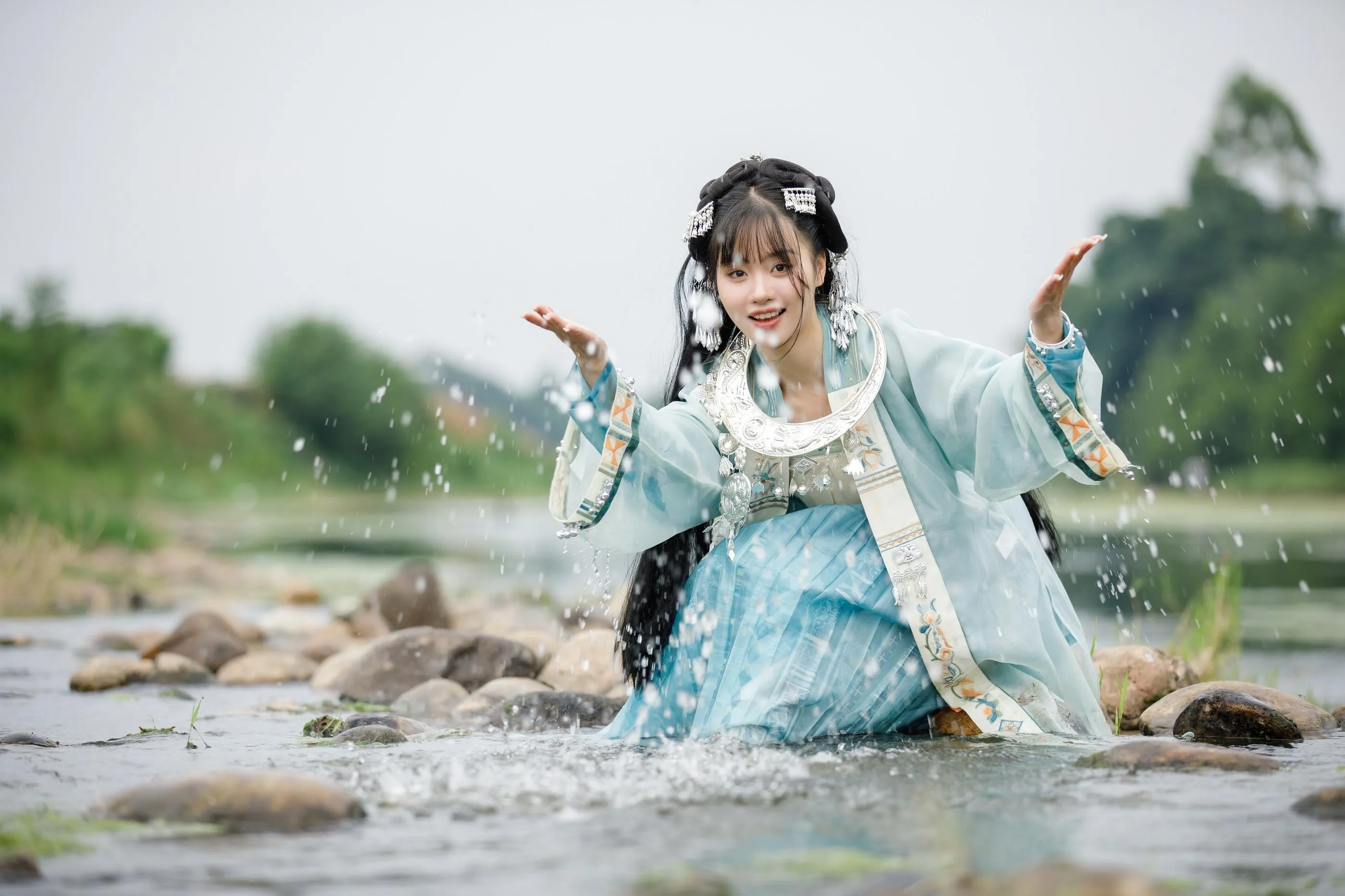 [YITUYU艺图语]2022.09.09 苗疆少女 王大可 [22P]插图